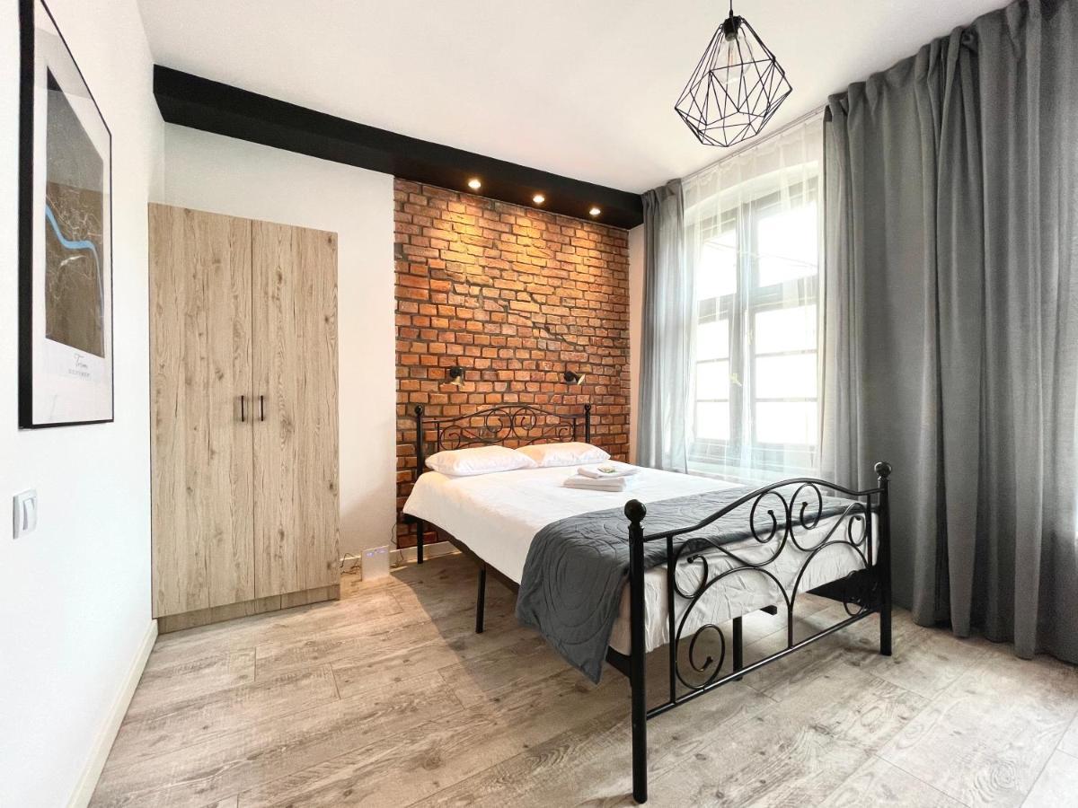 Copernicus Street Apartment - Broken Flowers And Twin Peaks Torun Luaran gambar