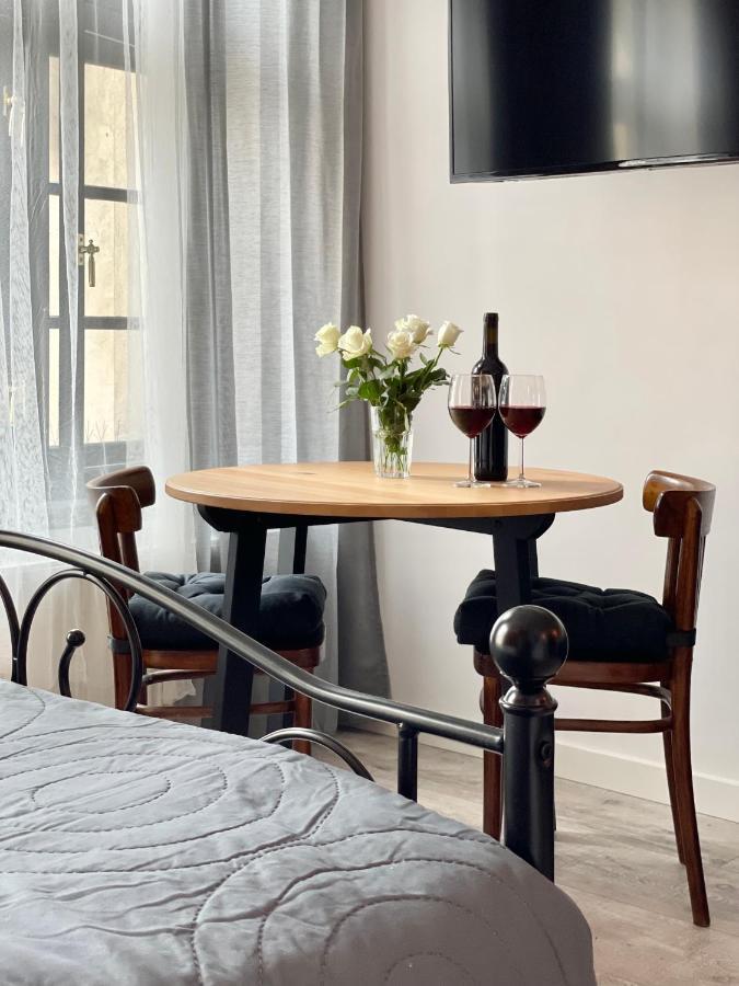 Copernicus Street Apartment - Broken Flowers And Twin Peaks Torun Luaran gambar