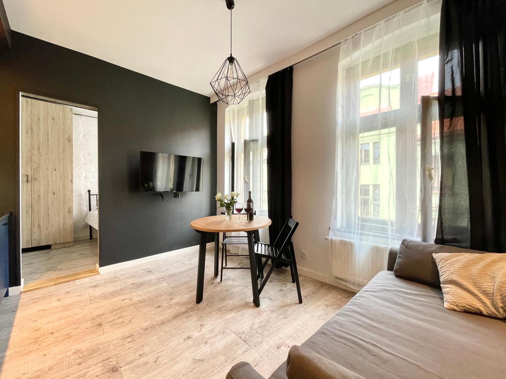 Copernicus Street Apartment - Broken Flowers And Twin Peaks Torun Luaran gambar